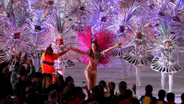 Closing ceremony of Brasil Olympic 2016(4)